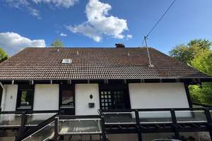 Modernes Luxus-Haus im Grünen, renoviert, zentral in 57223 Kreuztal – Die vollständige Adresse der Immobilie erhältst du vom Anbieter., 57223 Kreuztal – Vorschaubild 3