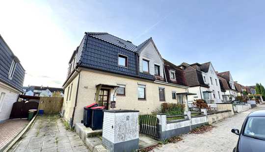 Bild von Gepflegtes Mehrfamilienhaus im beliebten Stadtteil Harburg