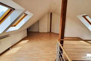 TRENDIGE SONNIGE MAISONETTE IM DACHGESCHOSS ...