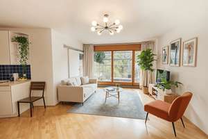 Architektonisches Highlight mit Südterrasse und Ausblick zum Preußenpark: Stilvolle 2-Zimmer-Wohnung – Die vollständige Adresse der Immobilie erhältst du vom Anbieter., 10707 Wilmersdorf, Berlin – Vorschaubild 1
