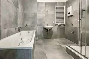 5 Zimmer – frisch renoviert – zentrale Lage – Erstbezug – Brüderstraße 14, 44787 Gleisdreieck, Bochum – Vorschaubild 1