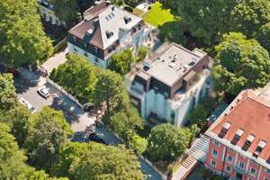 Seltene Gelegenheit - Exklusive Gartenresidenz direkt an den Maximiliansanlagen – Die vollständige Adresse der Immobilie erhältst du vom Anbieter., 81675 Altbogenhausen, München – Vorschaubild 1