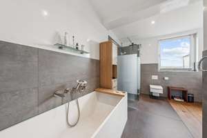 Traumhafte Penthouse-Maisonette mit Dachterrasse, Sauna und Weitblick – Die vollständige Adresse der Immobilie erhältst du vom Anbieter., 12527 Grünau, Berlin – Vorschaubild 14