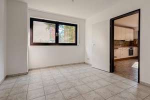 Ihr neues Zuhause im Grünen-4-Zimmer-Terrassenwohnung mit Garten und Garage – Die vollständige Adresse der Immobilie erhältst du vom Anbieter., 51145 Porz (Ortsteil), Köln – Vorschaubild 6
