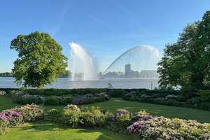 Wohntraum direkt an der Elbe - Exklusive Maisonette mit eigenem Garten & Terrassen