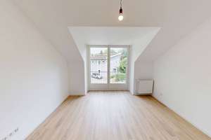 Hamburg-Rissen: Moderne 3-Zimmer-Wohnung mit EBK