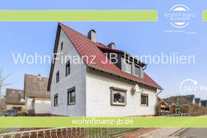 Provisionsfrei - Großes Einfamilienhaus mit Einliegerwohnung, Keller, Garage und großem Grundstück
