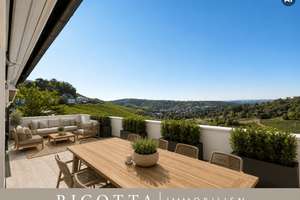 Viel Raum für neue Ideen – großzügiges Wohnen mit Dachterrasse und Panoramablick über die Weinberge
