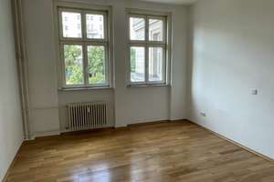 Schöne, helle 2-Zimmer Wohnung im berühmten Denkmalensemble Karl-Marx-Allee – Karl-Marx-Allee 68, 10243 Friedrichshain, Berlin – Vorschaubild 3