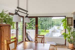 Sehen, ohne gesehen zu werden:
Großzügig Wohnen im Zweifamilienhaus mit Blick übers Lindauer Noor – Schleswig-Flensburg (Kreis) – Vorschaubild 18