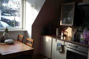 Attraktive und gepflegte 2-Raum-Dachgeschosswohnung mit Balkon in Wuppertal – Eichenbrink 47, 42289 Wuppertal – Vorschaubild 1