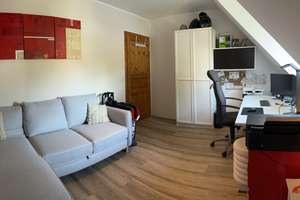 Helle 5-Zimmer-Maisonettewohnung 1.OG mit Balkon und Carpot – Die vollständige Adresse der Immobilie erhältst du vom Anbieter., 24111 Russee, Kiel – Vorschaubild 8