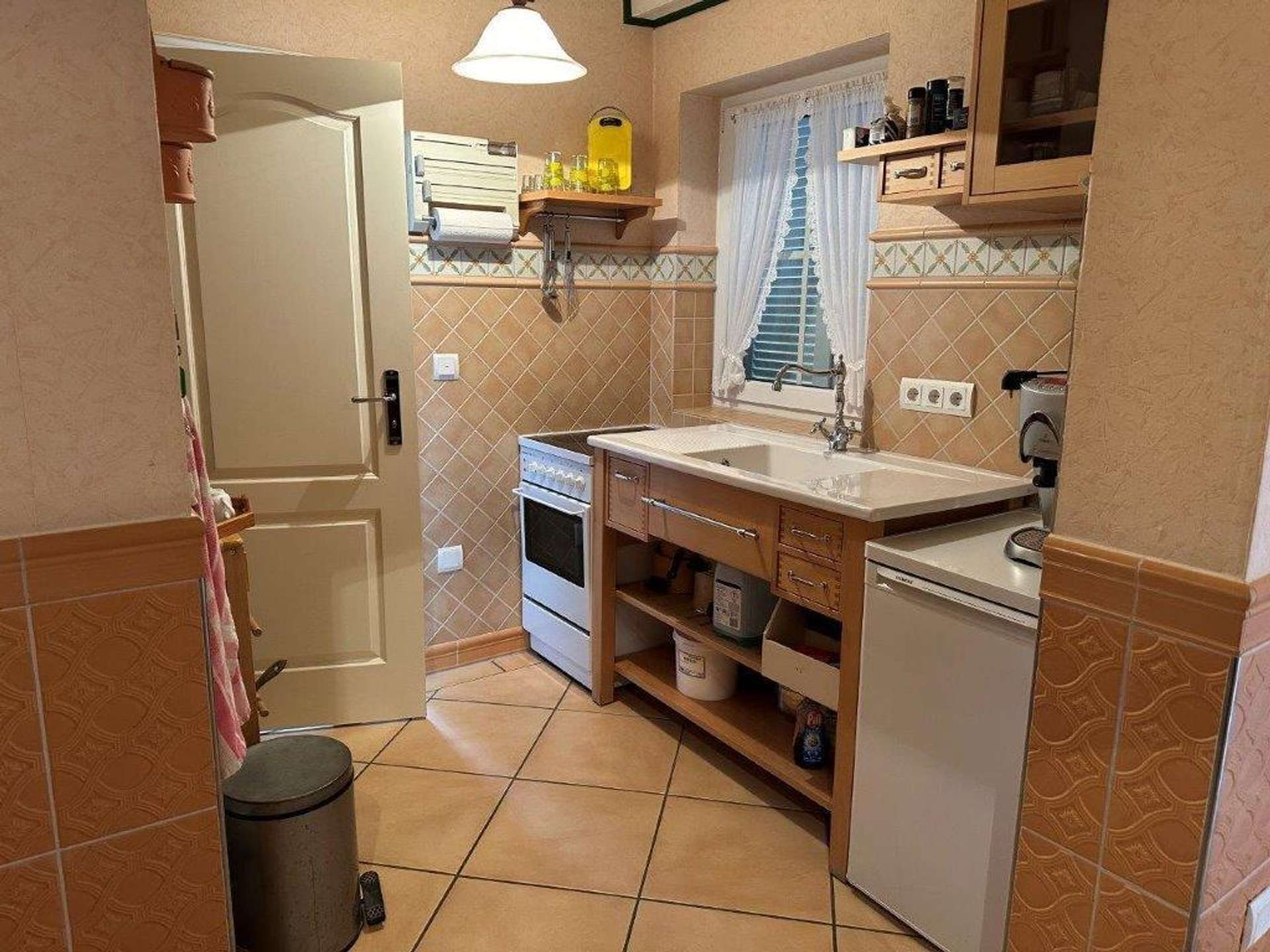 Immobilie in Uhlstädt-Kirchhasel - Neuwertiges kleines gemütliches  EFH in Niederkrossen - Bild 1