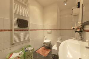 3-Zimmer EG-Wohnung mit Garten & Terrasse in Essen - Rüttenscheid – Die vollständige Adresse der Immobilie erhältst du vom Anbieter., 45131 Rüttenscheid, Essen – Vorschaubild 4