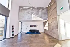 Property thumbnail 6