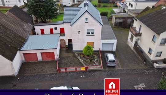 Bild von Gepflegtes Einfamilienhaus mit Doppelgarage und großem Grundstück in Hundsangen!