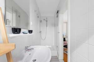 Licht & Design: Exkl. 5-Zi-Townhouse im Herzen von Kaiserswerth! Studio! Hobby! Garten! Garage! – Die vollständige Adresse der Immobilie erhältst du vom Anbieter., 40489 Kaiserswerth, Düsseldorf – Vorschaubild 15