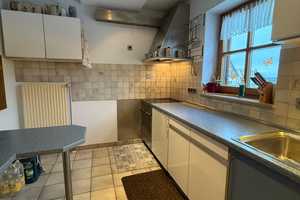 Lebensqualität pur: Vielseitige und charmante Doppelhaushälfte in idyllischer Umgebung – Ringstraße 13, 91350 Erlangen-Höchstadt (Kreis) – Vorschaubild 11
