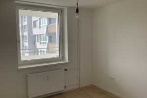Wo das Leben so spielt - weitläufige, modernisierte 3-Zimmer-Wohnung – Osterfelddamm 45, 30627 Hannover – Vorschaubild 4
