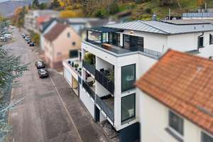 NECKARBLICK  SONNENSEITE – EXKLUSIVES PENTHOUSE IN BESTLAGE – Die vollständige Adresse der Immobilie erhältst du vom Anbieter., 69118 Ziegelhausen, Heidelberg – Vorschaubild 1