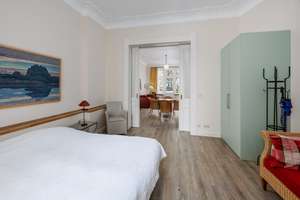 Viel Raum für Ihre Ideen - großzügiger Altbau in beliebter Wohnlage – Die vollständige Adresse der Immobilie erhältst du vom Anbieter., 22085 Uhlenhorst, Hamburg – Vorschaubild 9