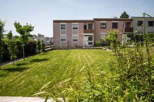 Für zwei Parteien oder die große Familie – Zweifamilienhaus in Saarbrücken-Eschberg – Die vollständige Adresse der Immobilie erhältst du vom Anbieter., 66121 Eschberg, Saarbrücken – Vorschaubild 18