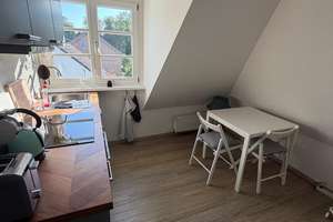 Untervermietung vom 01.06.26 - 31.08.26 / 2 Zim. DG-Wohnung im Bielefelder Westen! – Die vollständige Adresse der Immobilie erhältst du vom Anbieter., 33615 Schildesche, Bielefeld – Vorschaubild 8