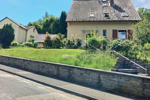 FAMILIENNEST IN WIESBADEN-SONNENBERG! Ein-bis Zweifamilienhaus mit großem Grundstück *Erbpacht* – Die vollständige Adresse der Immobilie erhältst du vom Anbieter., 65193 Sonnenberg, Wiesbaden – Vorschaubild 22