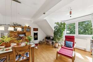 Helle 3-Zimmer-Dachgeschosswohnung  — neues Dach, ruhige Lage und Gartennutzung – Die vollständige Adresse der Immobilie erhältst du vom Anbieter., 90409 Schleifweg, Nürnberg – Vorschaubild 4