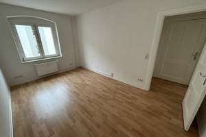 Ideal für Singles oder Pärchen! Helle 2-Zimmer-Wohnung! – Elisenstraße 13, 39122 Fermersleben, Magdeburg – Vorschaubild 3