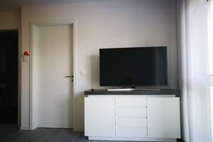 Charmantes 1,5-Zimmer-Apartment, voll möbliert, in zentraler Lage – Wassermannstraße 73, 12489 Adlershof, Berlin – Vorschaubild 5