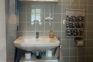 Bis 2025 modernisiert! Charmantes Ferienhäuschen mit romantischem Kamin+idyllischer Gartenterrasse – Die vollständige Adresse der Immobilie erhältst du vom Anbieter., 78141 Schönwald im Schwarzwald – Vorschaubild 9