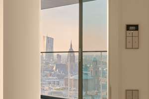 Tower life - Mainblick - 3-Zimmer-Wohnung im FOUR Frankfurt – Die vollständige Adresse der Immobilie erhältst du vom Anbieter., 60311 Innenstadt, Frankfurt am Main – Vorschaubild 8