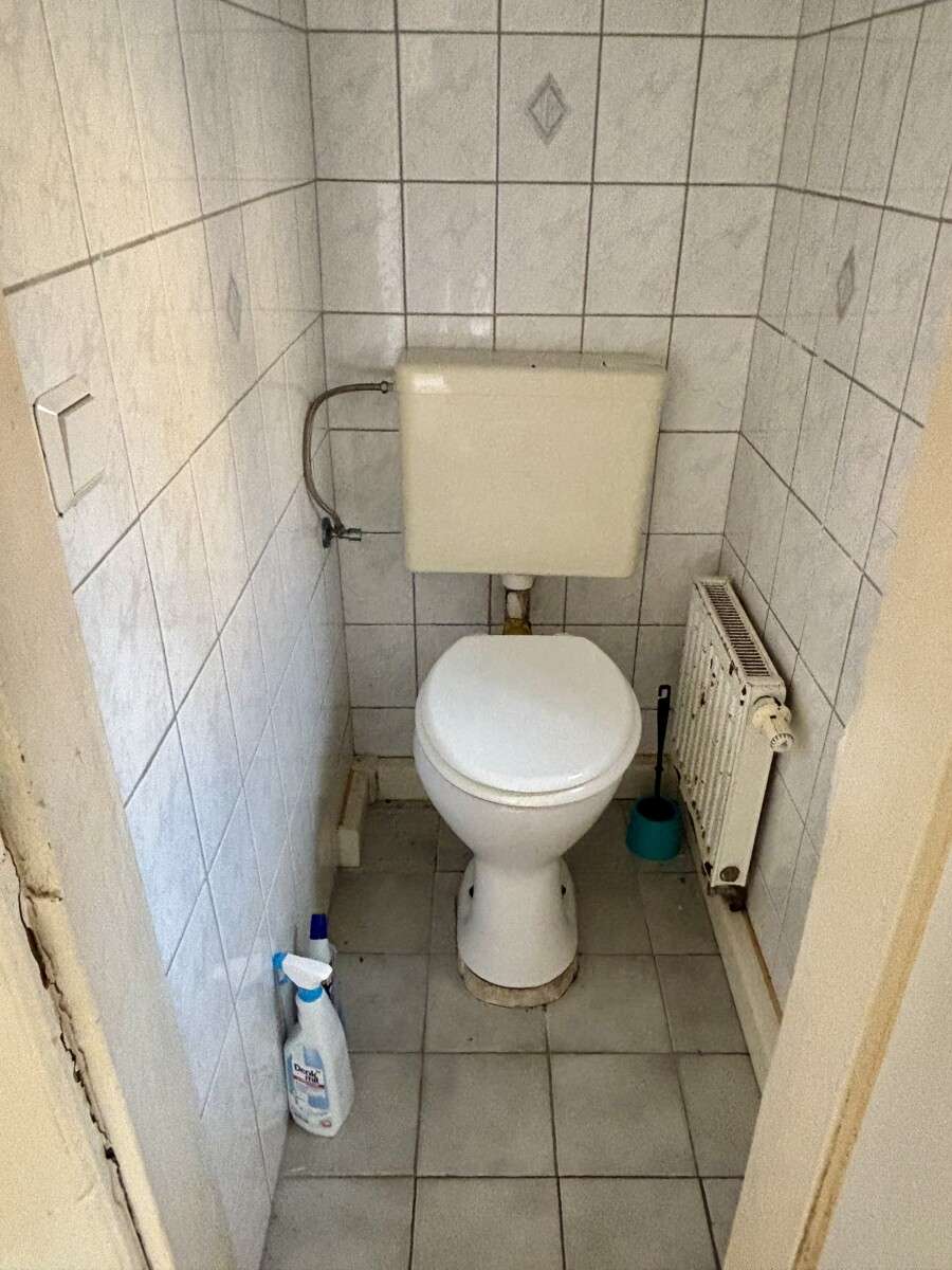 Immobilie in Seifhennersdorf - Großes Wohnhaus mit Ausbaureserven und Nebengelass - Bild 0