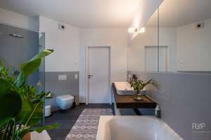 Außergewöhnliche, lichtdurchflutete 3-Zimmer-Wohnung inklusive EBK und TG Stellplatz – Die vollständige Adresse der Immobilie erhältst du vom Anbieter., 55118 Neustadt, Mainz – Vorschaubild 10