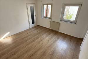 Haus/Bungalow/Monteurwohnung - mit Garten 10min Köln City – Lindweilerweg 112, 50739 Longerich, Köln – Vorschaubild 2