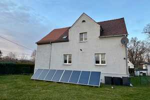 Ein- oder Zweifamilienhaus auf traumhaftem Grundstück mit Keller, Solar, Garagen und Nebengelass – Görlitz – Vorschaubild 2