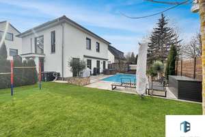 Energieeffiziente Luxusimmobilie mit Pool, Sauna & 1.600 m² angrenzendem Grundstück inkl. – Die vollständige Adresse der Immobilie erhältst du vom Anbieter., 55127 Marienborn, Mainz – Vorschaubild 24
