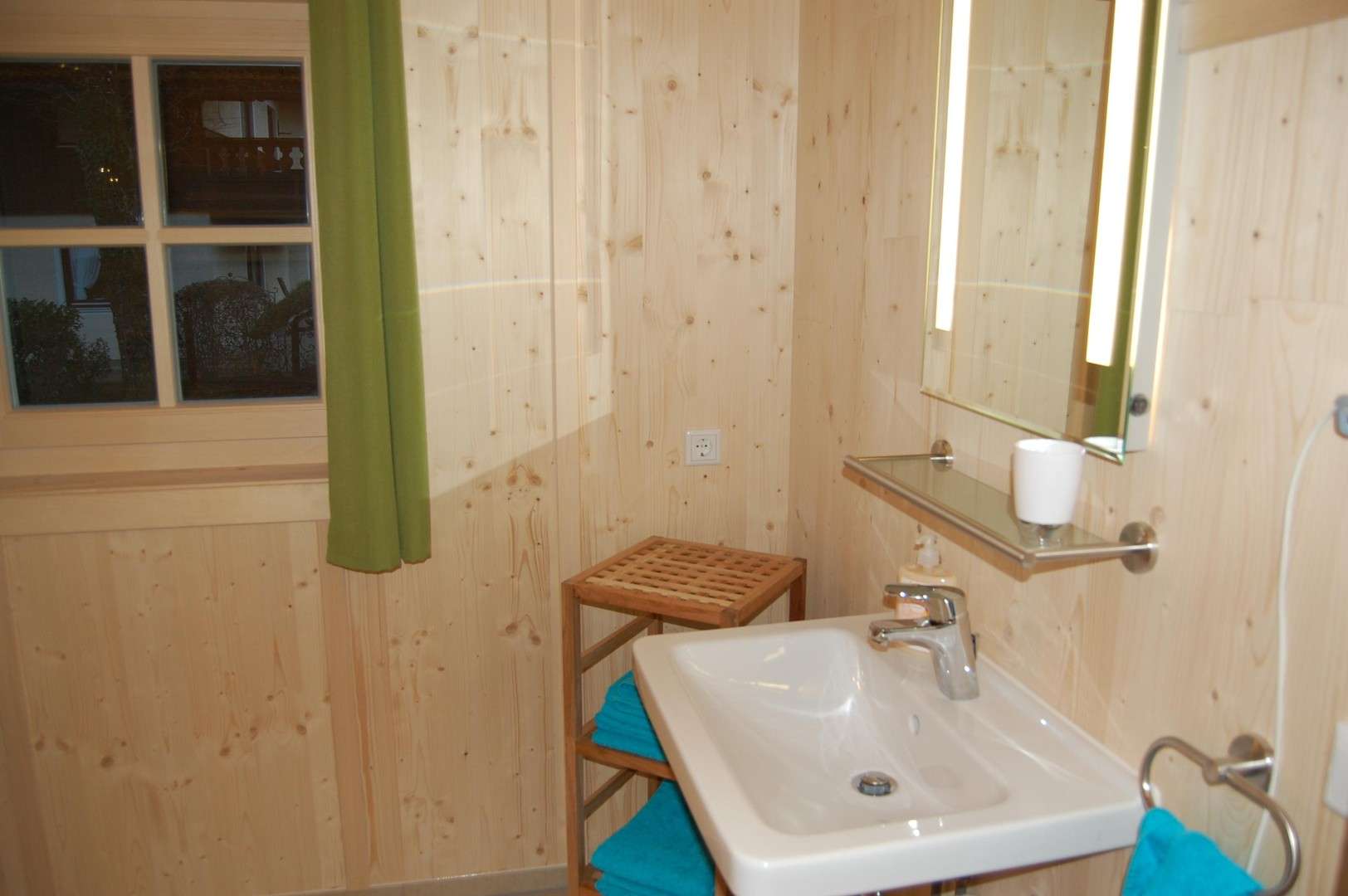 Immobilie in Schleching - Ihr Ferienhaus im Chiemgau, Natur, Berge, Chiemsee !!! - Bild 0