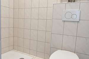 Möbliertes Apartment mit Balkon, neuer Küche & Stellplatz // Koblenz-Karthause (Hochschulnah)  – 56075 Karthause Flugfeld, Koblenz – Vorschaubild 7