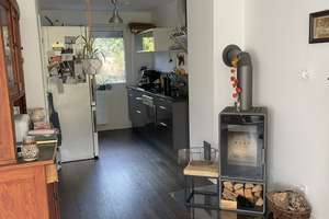 Viel Platz in Isernhagen: Saniertes Reihenmittelhaus mit 5 Zimmern – 30916 Isernhagen – Vorschaubild 2
