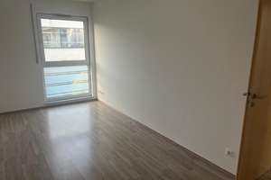Moderne Doppelhaushälfte mit Kamin, Einbauküche, Garten und Garage in Steinbach (Taunus) – Unter der Weid 7, 61449 Steinbach (Taunus) – Vorschaubild 16