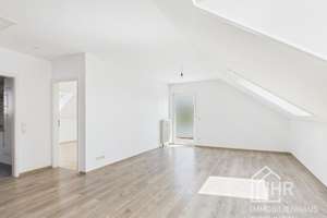 Helle 3,5‑Zimmer‑DG‑Wohnung mit Terrasse & Garage – mit PV‑Anlage, die Einnahmen generiert