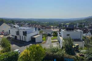 Großes doppelt unterkellertes Einfamilienhaus mit traumhaftem Blick über die Skyline Frankfurts – Die vollständige Adresse der Immobilie erhältst du vom Anbieter., 65779 Kelkheim (Taunus) – Vorschaubild 16