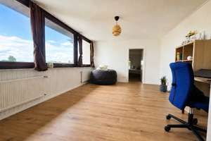 Großzügige 3,5-Zimmer-Wohnung mit Balkon und Loggia in Oberhausen – Die vollständige Adresse der Immobilie erhältst du vom Anbieter., 68794 Oberhausen-Rheinhausen – Vorschaubild 8