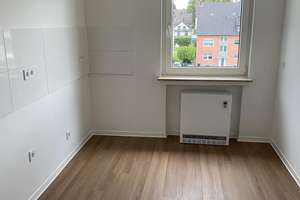 Für Sie neu renoviert ! 3 Zimmer im 2 OG in Bochum Wattenscheid (Text lesen !) – Heidestraße 67, 44866 Westenfeld, Bochum – Vorschaubild 6