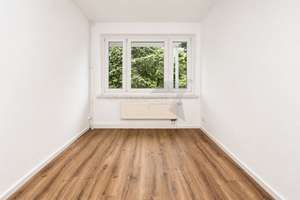 Helle, großzügige 3 Raum Wohnung mit XXL-Balkon und Tageslichtbad im Lutherviertel – Zschopauer Straße 128, 9126 Lutherviertel, Chemnitz – Vorschaubild 7