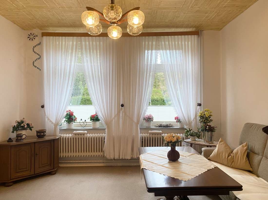 Immobilie in Albersdorf - Ein Haus mit Charakter und Raum für Ihre Visionen! - Bild 0