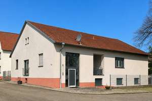 Modernes Architektenhaus mit Einliegerwohnung in Mannheim Feudenheim