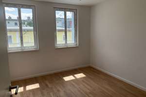 Zweitbezug nach Sanierung, Klimaanlage, Balkon, Dachterrasse, HWR, Wanne & Dusche u.v.m.! – Albert-Schmidt-Straße 9, 6110 Südliche Innenstadt, Halle (Saale) – Vorschaubild 11